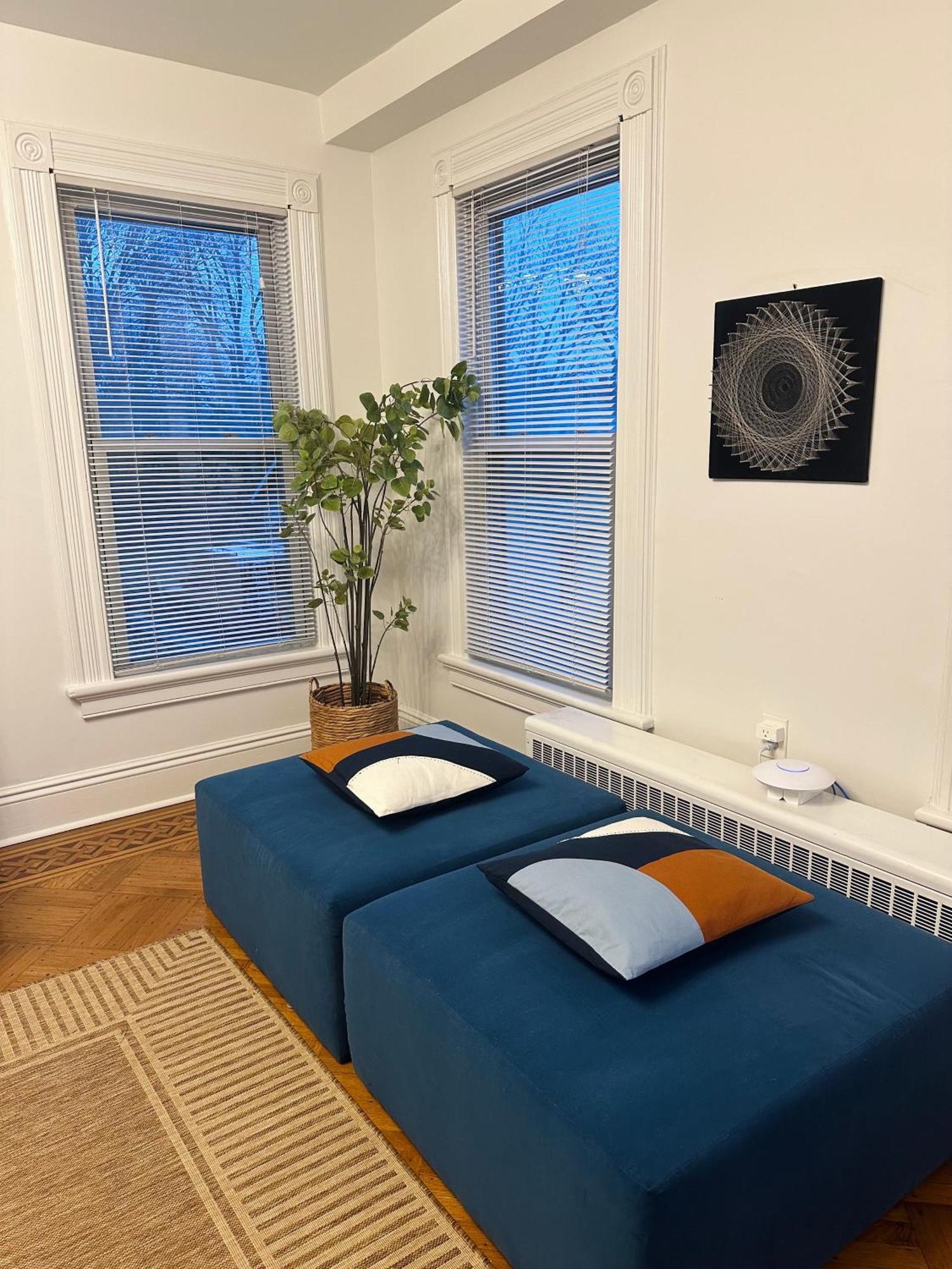 Apartment Beautiful 2br In Community, Close To Train And Hwys! Only 1 Hr To Nyc! Norwalk